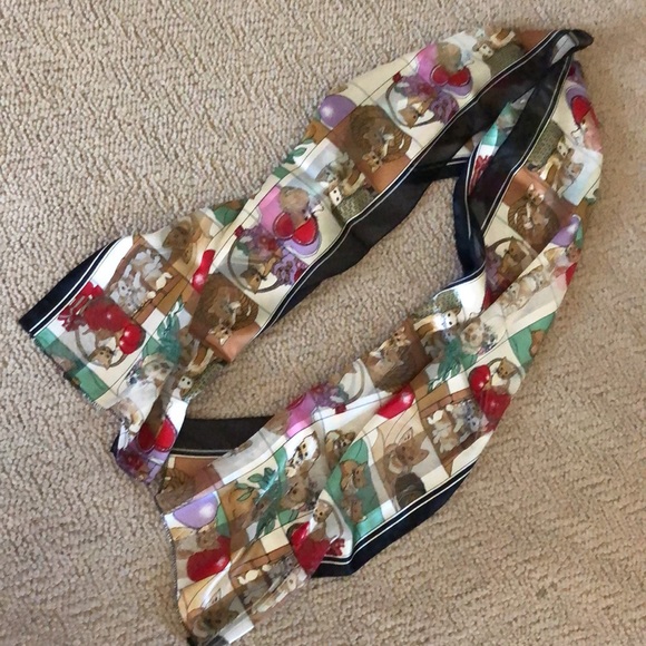 polyester Cat themed silky scarf - Picture 3 of 9